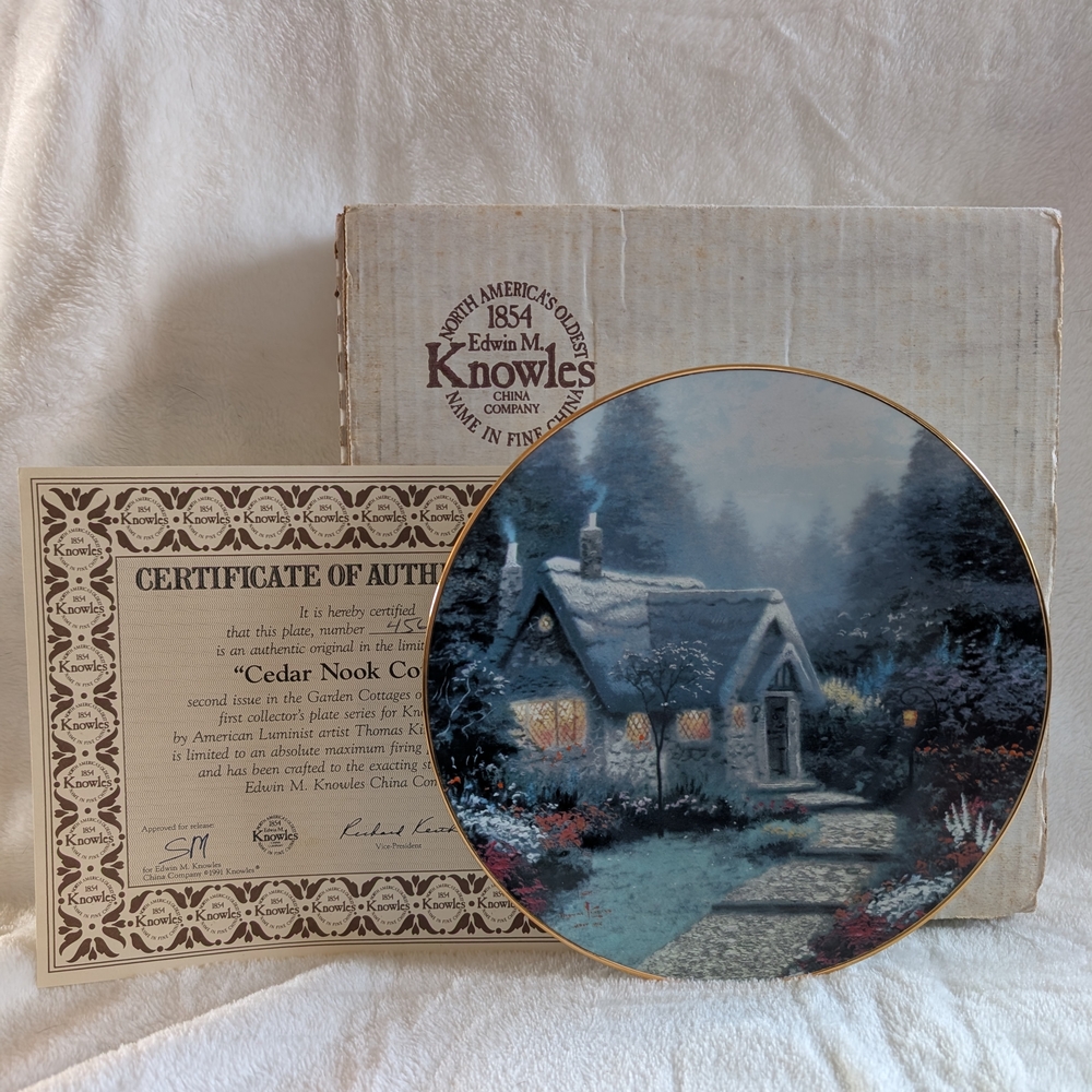 Thomas Kinkade Cedar Nook Cottage Collector Plate Knowles COA Box